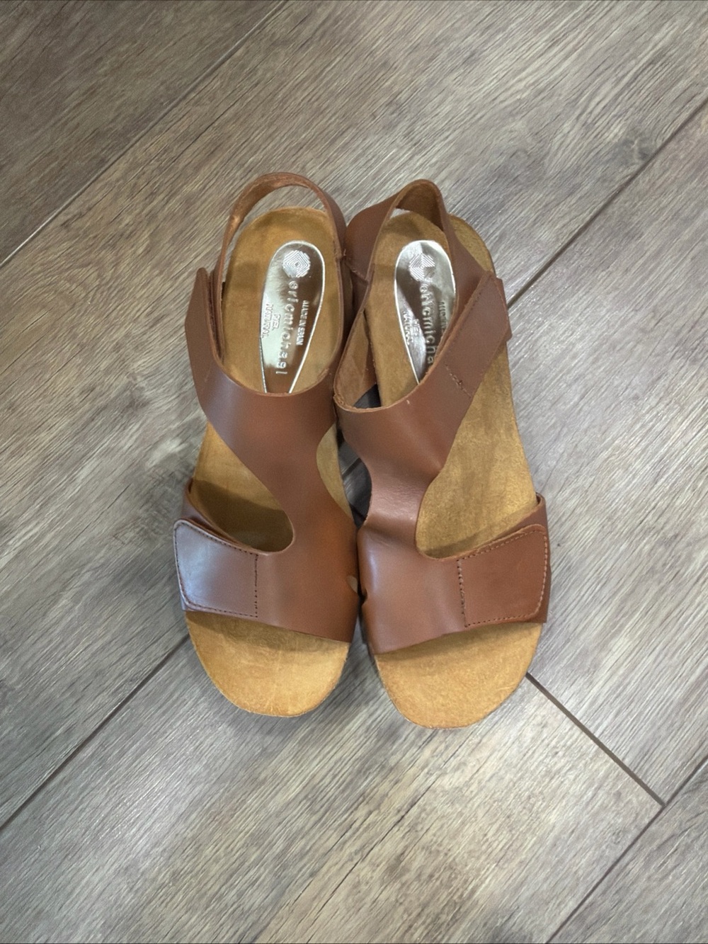 Eric Michael Brown Leather Slingback Sandals - Picture 2 of 8